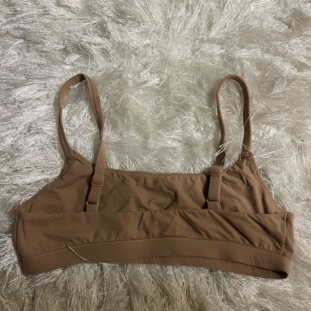 Skims bralette - Picture 2 of 3